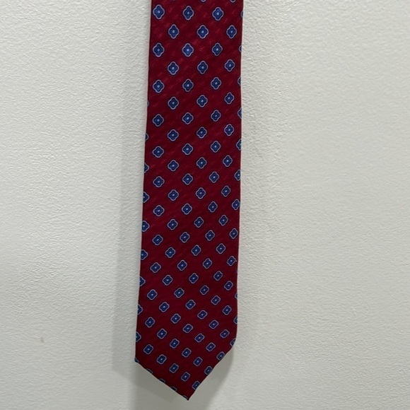 𝅺TRUSSARDI Necktie Mens Red and Blue 100% Silk - Picture 1 of 6
